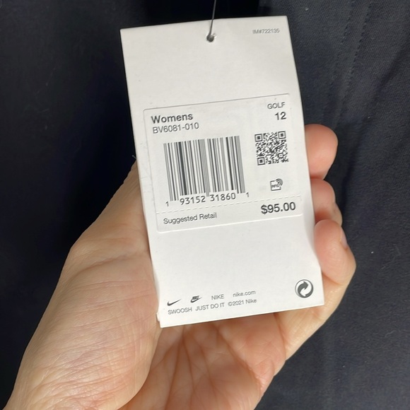 Nike Black Slim Fit Pants - Picture 5 of 6